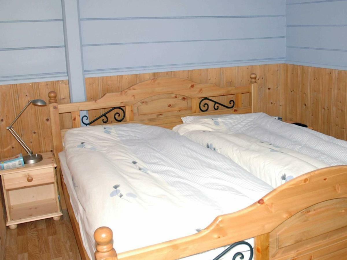 Torvik Three-Bedroom Holiday Home In Isfjorden מראה חיצוני תמונה